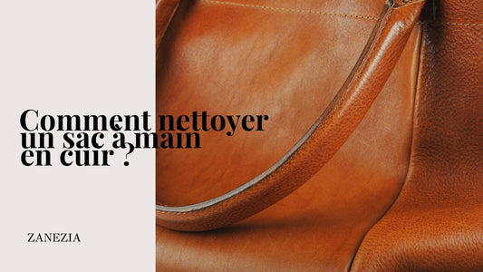Couverture d’article de blog Zanezia sur le nettoyage d’un sac à main en cuir avec gros plan sur un sac en cuir marron texturé et design minimaliste beige.